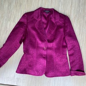 Ellen Tracy Fuscia Blazer size 10